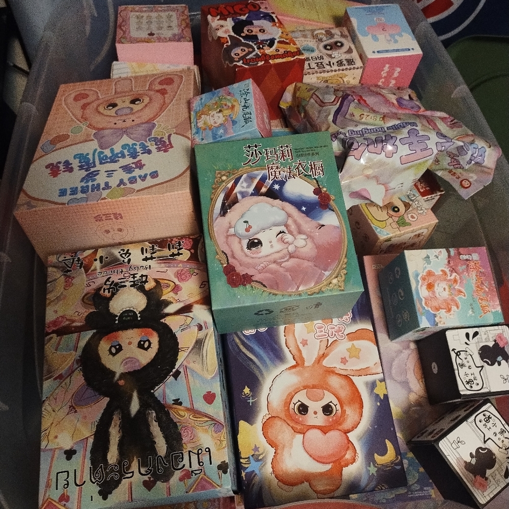 Mystery Blind Box- Set Of 5 - Picture 3 of 3